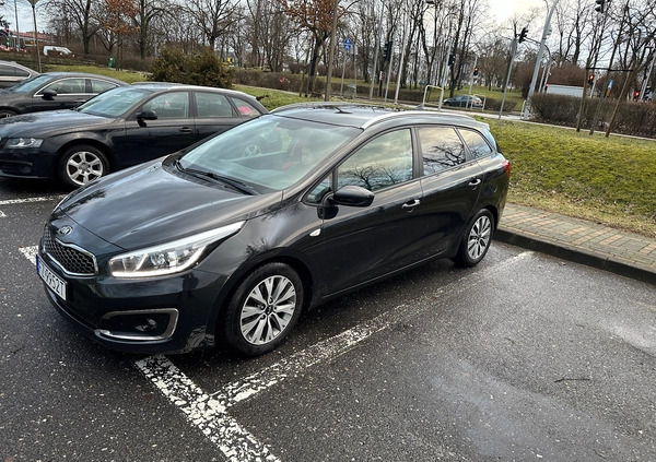 Kia Ceed cena 33900 przebieg: 199000, rok produkcji 2018 z Góra małe 56